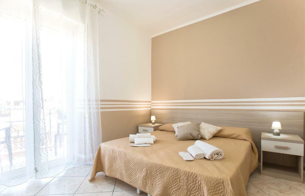 Affittacamere Alguest 2*